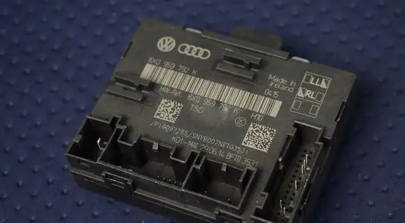 Audi A1 Door control unit/module 8X0959792K