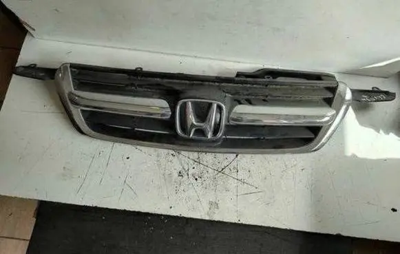 Honda CR-V Front grill