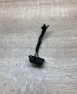BMW 5 F10 F11 Plug wire 6954522