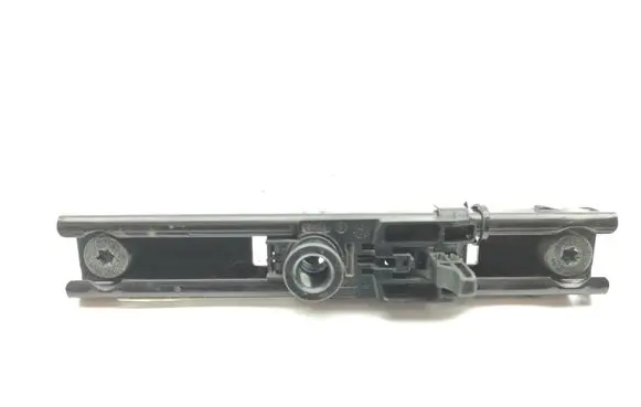Opel Vivaro Seat belt height adjuster 878242668R 93868123