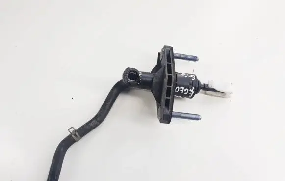 Clutch slave cylinder