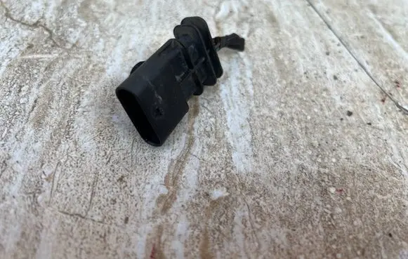 Volvo C40 Other relay 2141520