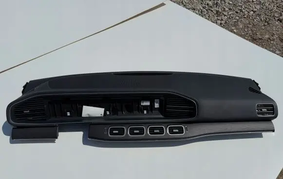 Mercedes-Benz GLE W167 Dashboard 