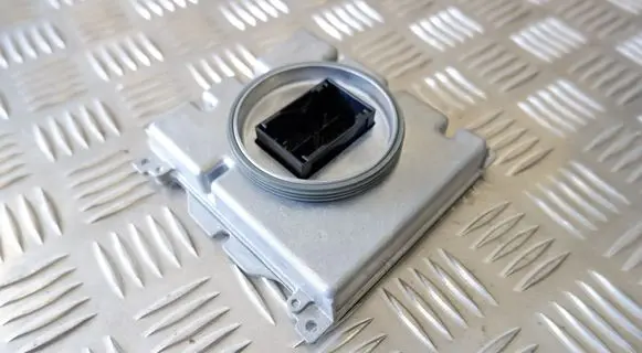 Volkswagen Tiguan LED ballast control module 7PP941572AB 7PP941572A