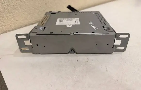 Renault Zoe Radio/CD/DVD/GPS head unit 281153870R