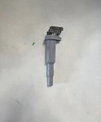 BMW 7 F01 F02 F03 F04 High voltage ignition coil 0221504800