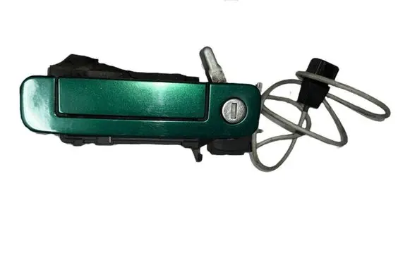 Audi A3 S3 8L Front door exterior handle 4A0837206D 4A0837206E 4A0837206F