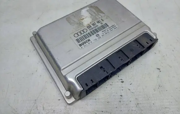 Audi A4 S4 B5 8D Engine control unit/module 8D0907401Q 0281010159