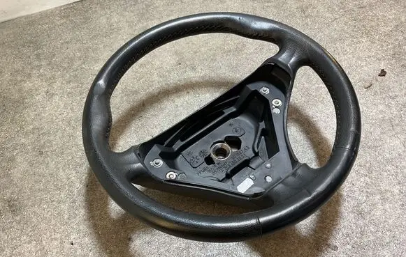 Mercedes-Benz C W203 Steering wheel 101502A3 A2034602503