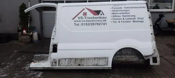 Opel Vivaro Side car body part 