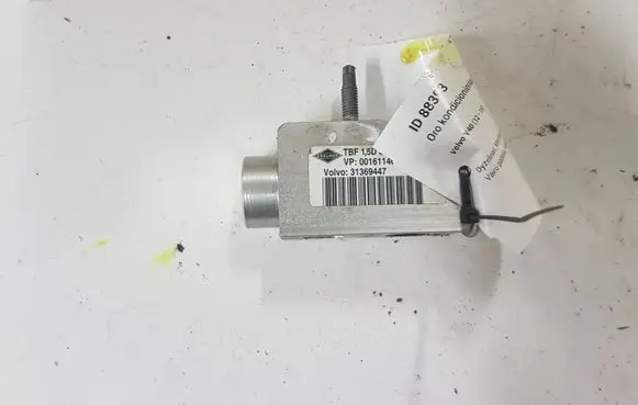 Air conditioning (A/C) expansion valve