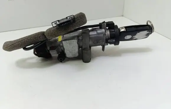 Volkswagen Sharan Ignition lock 4B0905851B