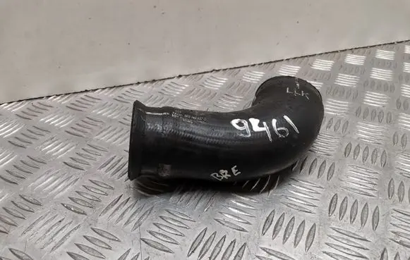 Audi A4 S4 B7 8E 8H Intercooler hose/pipe 8E0145837G