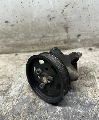 Volkswagen New Beetle Power steering pump 1J0422154C