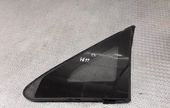 Mercedes-Benz Vito Viano W447 Front triangle window/glass