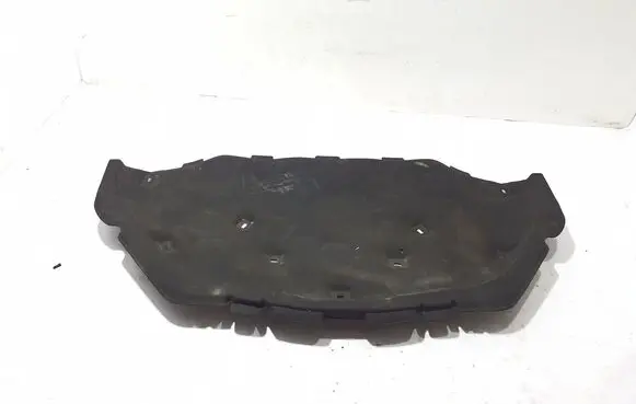 Engine bonnet/hood sound/heat insulation