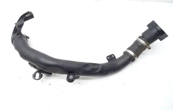 Volkswagen Tiguan Intercooler hose/pipe 5N0145840G