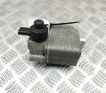 Tesla Model 3 Hybrid/electric vehicle battery fan 108824800D