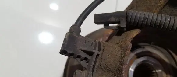 Hyundai i30 ABS brake wheel speed sensor 598302l300 59830-2l300