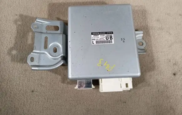 Toyota Prius+ (ZVW40) Power steering control unit/module 89650-47412