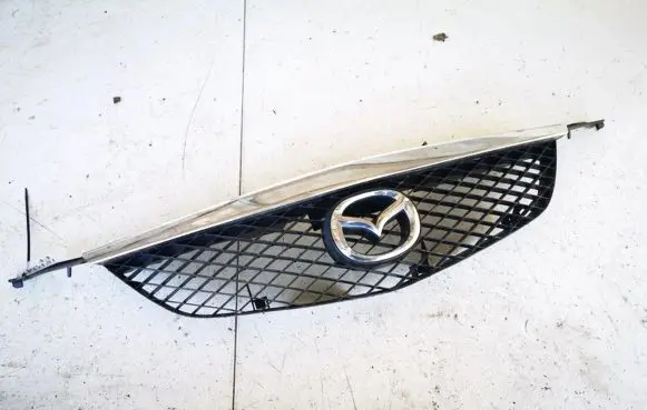 Mazda Premacy Front grill c10050712