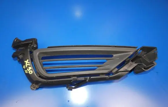 Volvo XC90 Front bumper lower grill 31425513