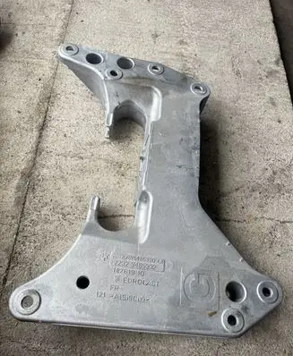 BMW X5 G05 Gearbox mounting bracket 9485332 187619
