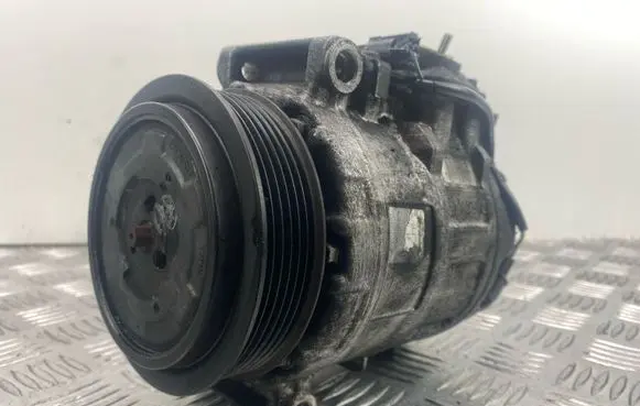 Mercedes-Benz C W203 Air conditioning (A/C) compressor (pump) A0012305611