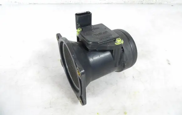 Seat Toledo II (1M) Mass air flow meter 06A906461B