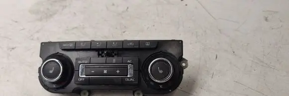 Skoda Octavia Mk2 (1Z) Climate control unit 3T0907044AE 5HB00974923