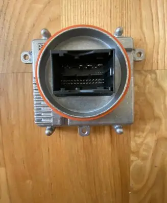 Skoda Superb B8 (3V) Xenon control unit/module 992941571AA 992941571A 10101500038