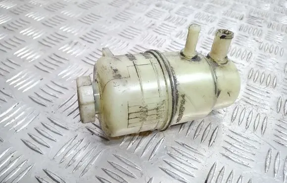 Mitsubishi Outlander Power steering fluid tank/reservoir
