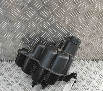 BMW X2 U10 Coolant expansion tank/reservoir 8476673