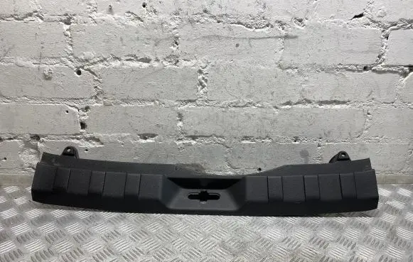 Nissan X-Trail T31 Trunk/boot sill cover protection 84992JG00A