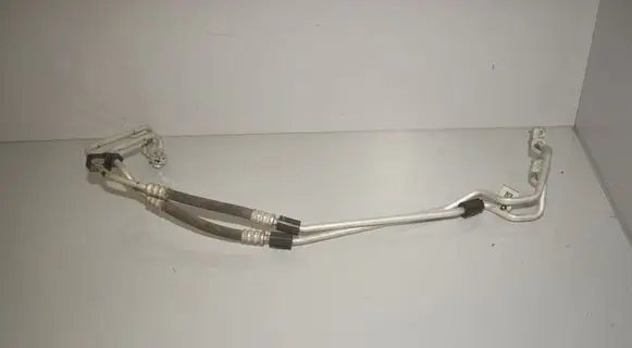 Air conditioning (A/C) pipe/hose