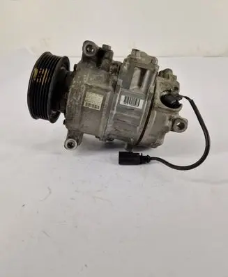 Audi A8 S8 D3 4E Air conditioning (A/C) compressor (pump) 4E0260805C