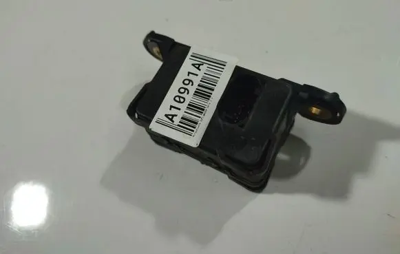 Mitsubishi Outlander ESP acceleration yaw rate sensor 4670A423