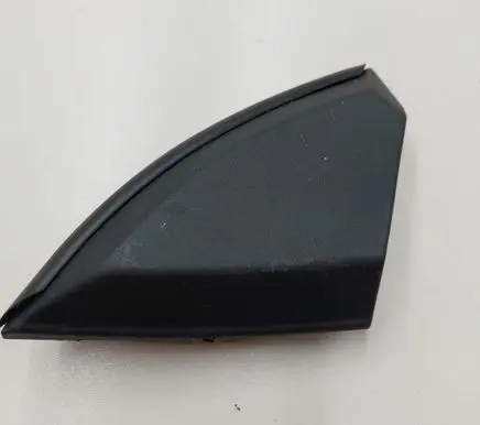 Nissan Leaf II (ZE1) Other front door trim element 802933NL0A