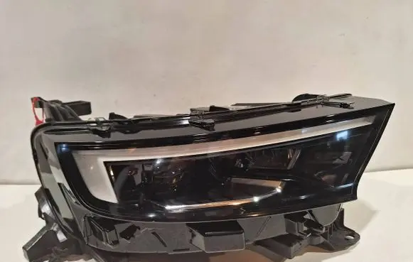 Opel Mokka B Headlight/headlamp 9834016680