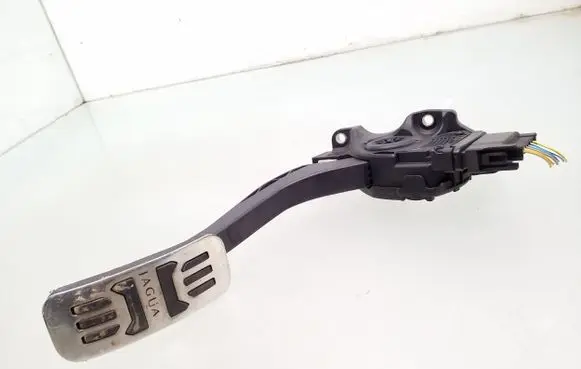 Jaguar XJ X351 Accelerator throttle pedal 9X239F832AA