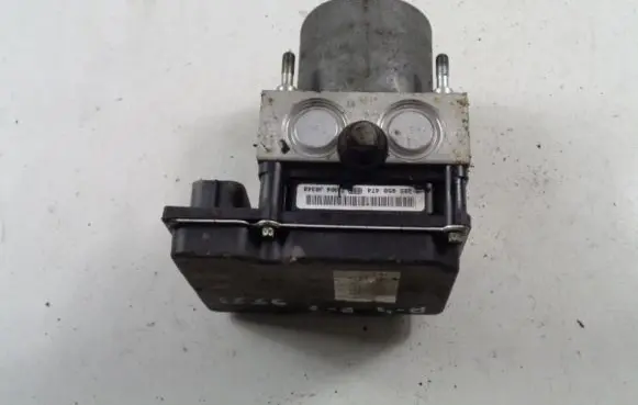 Audi A4 S4 B7 8E 8H ABS Pump 8E0614517BF
