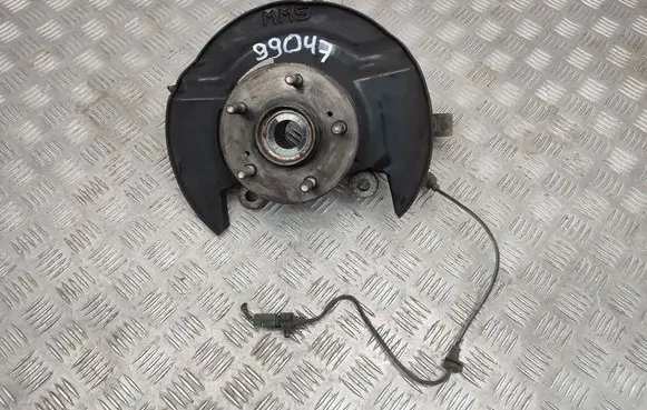 Honda CR-V Front wheel hub