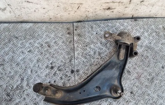 Mini One - Cooper Coupe R56 Front lower control arm/wishbone 6772301 6772235