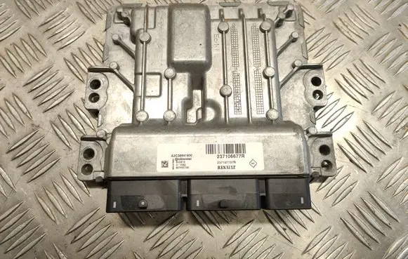 Renault Megane IV Engine control unit/module 237106677R 237107137R