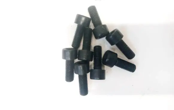 Nuts/bolts