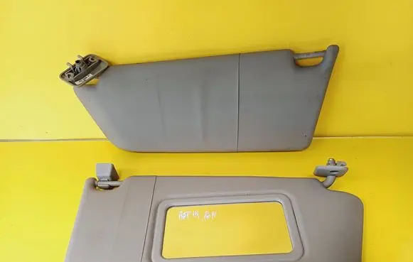 Opel Astra H Sun visor