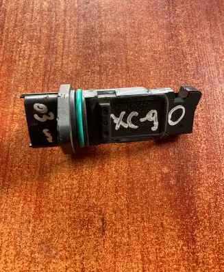 Volvo XC90 Mass air flow meter F00C2G2065 383032A