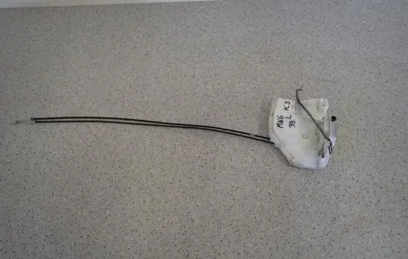 Suzuki Swift Cultus Rear door lock