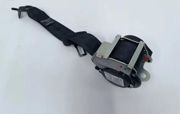 Volvo XC90 Third row seat belt 39825742