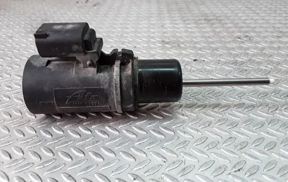 Volvo V50 Sensor 10631890771